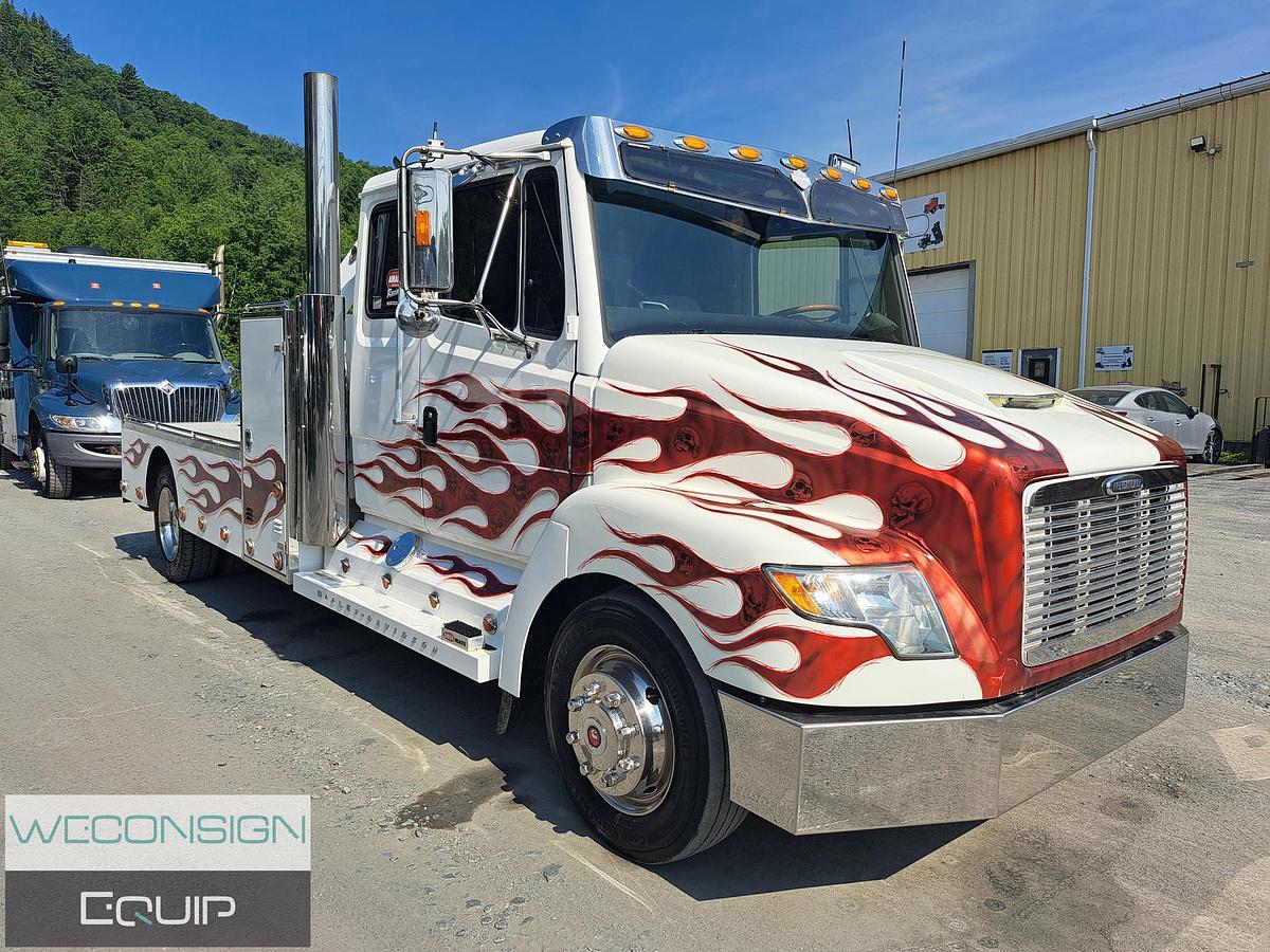 Used 1997 Freightliner Versatile Toy Hauler