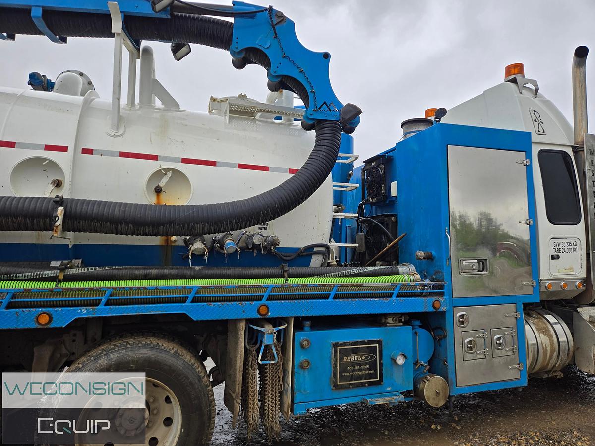 Used 2011 Western Star 4900 Tri-Drive DOT Hydrovac