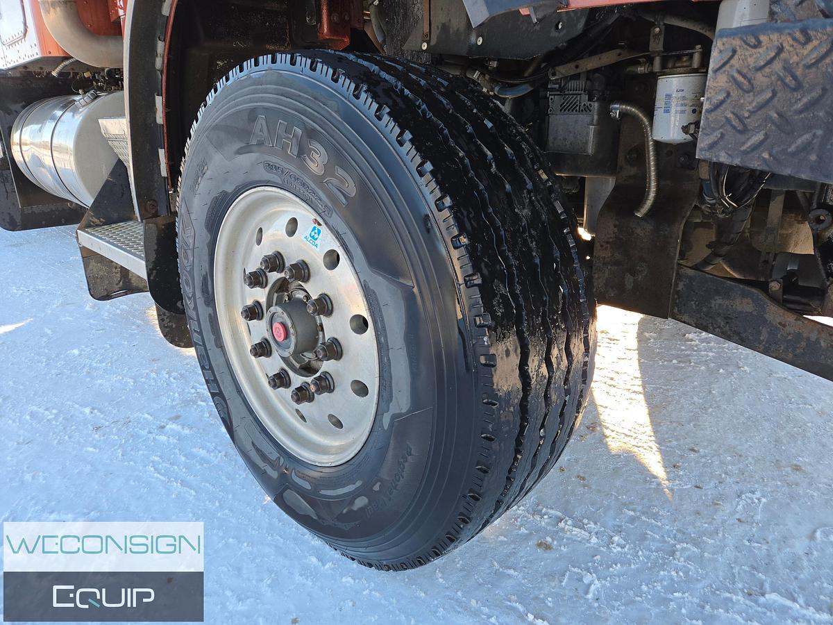 Used 2006 Kenworth C500B Winch Truck