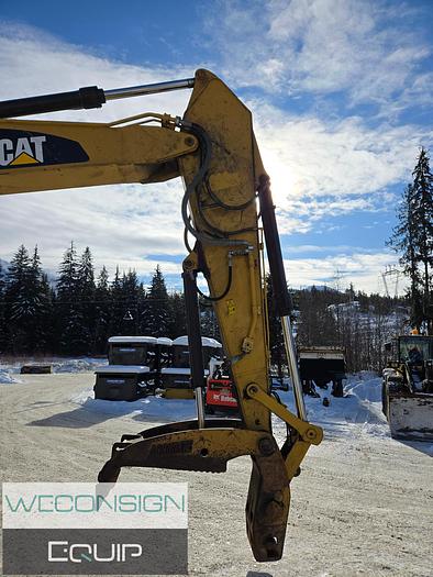 Used 2017 CAT 330FL Excavator