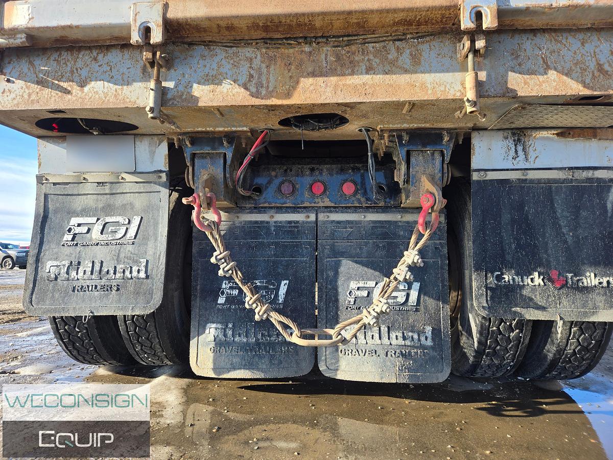 Used 2013 Midland 32'