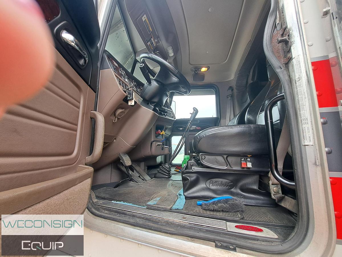 Used 2021 Peterbilt 389 Long Nose