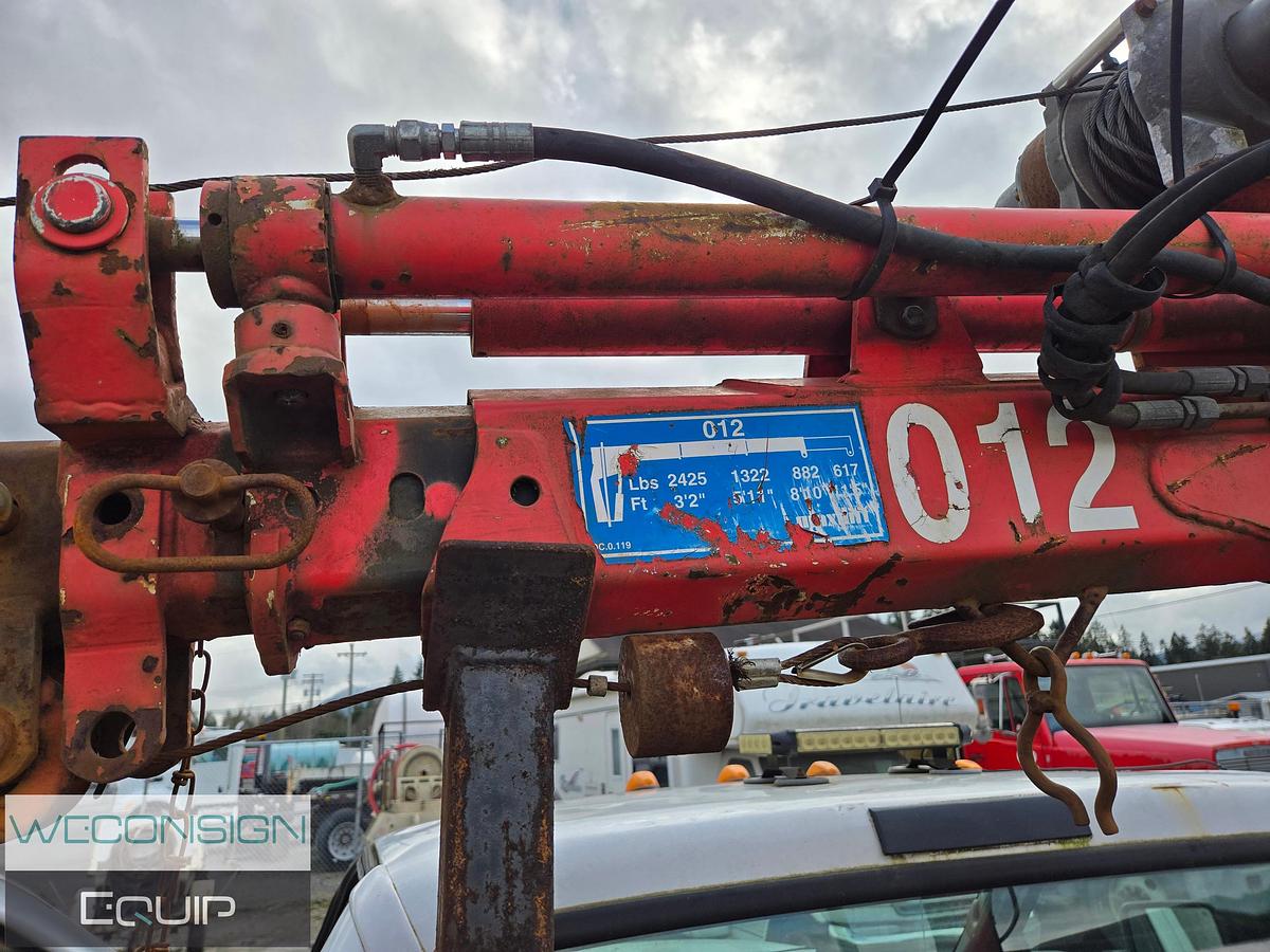 Used 2006 Ford F450 XL Flat Deck Knuckle Boom Truck