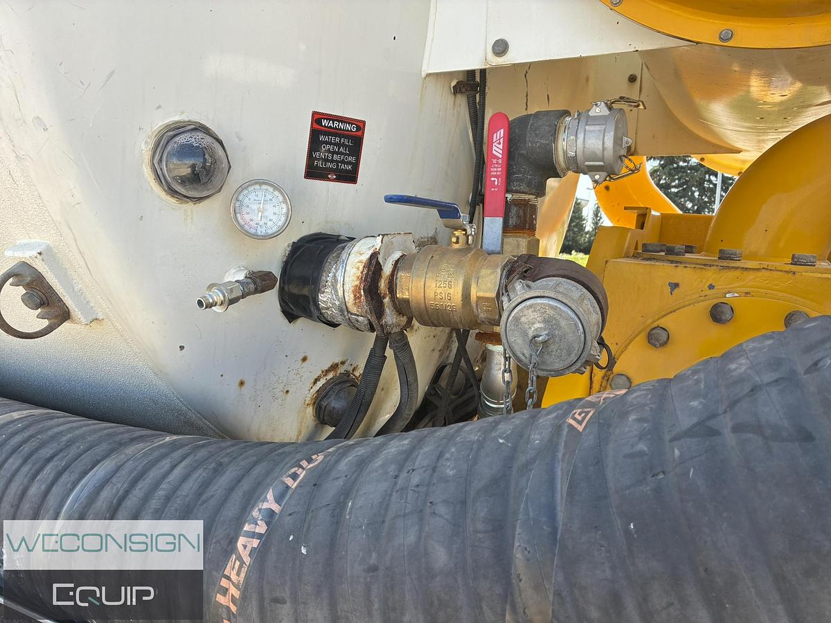 Used 2013 Western Star 4900SB