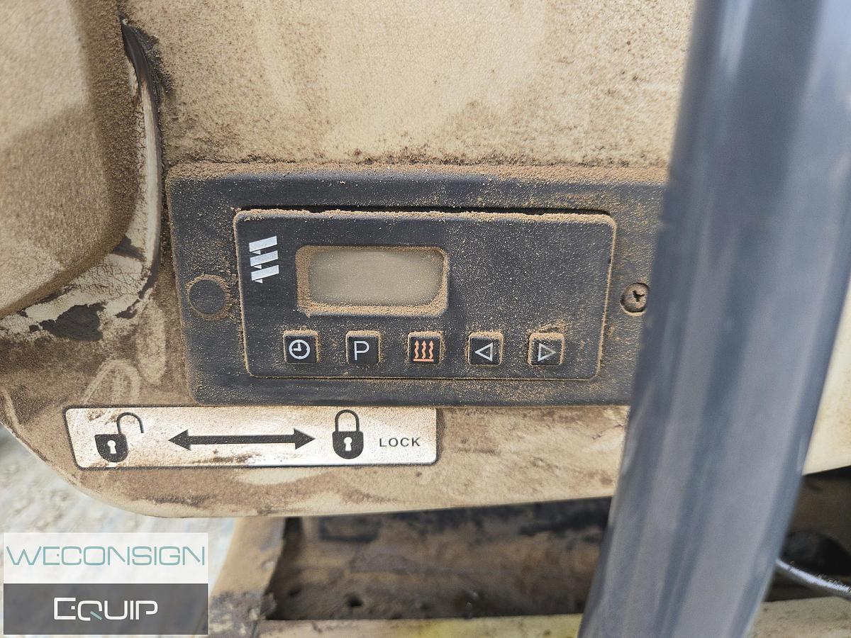 Used 2015 John Deere 350G Hydraulic Excavator