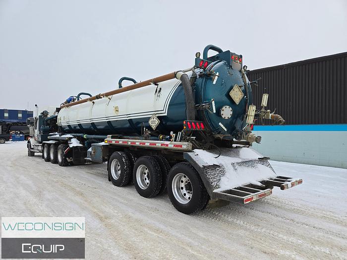 Used 2015 Western Star Tri-Drive Custom Vac Semi Vac