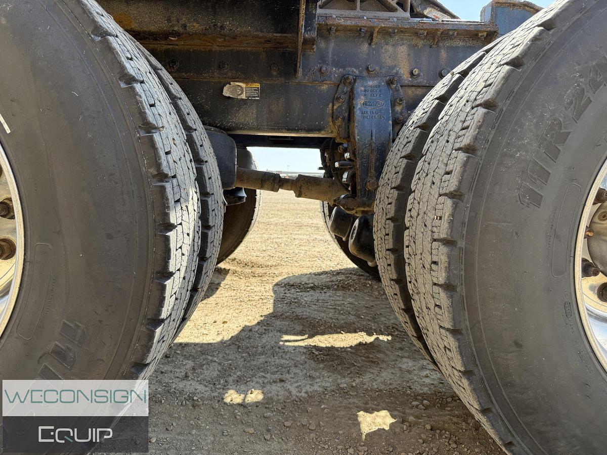 Used 2018 Peterbilt 567