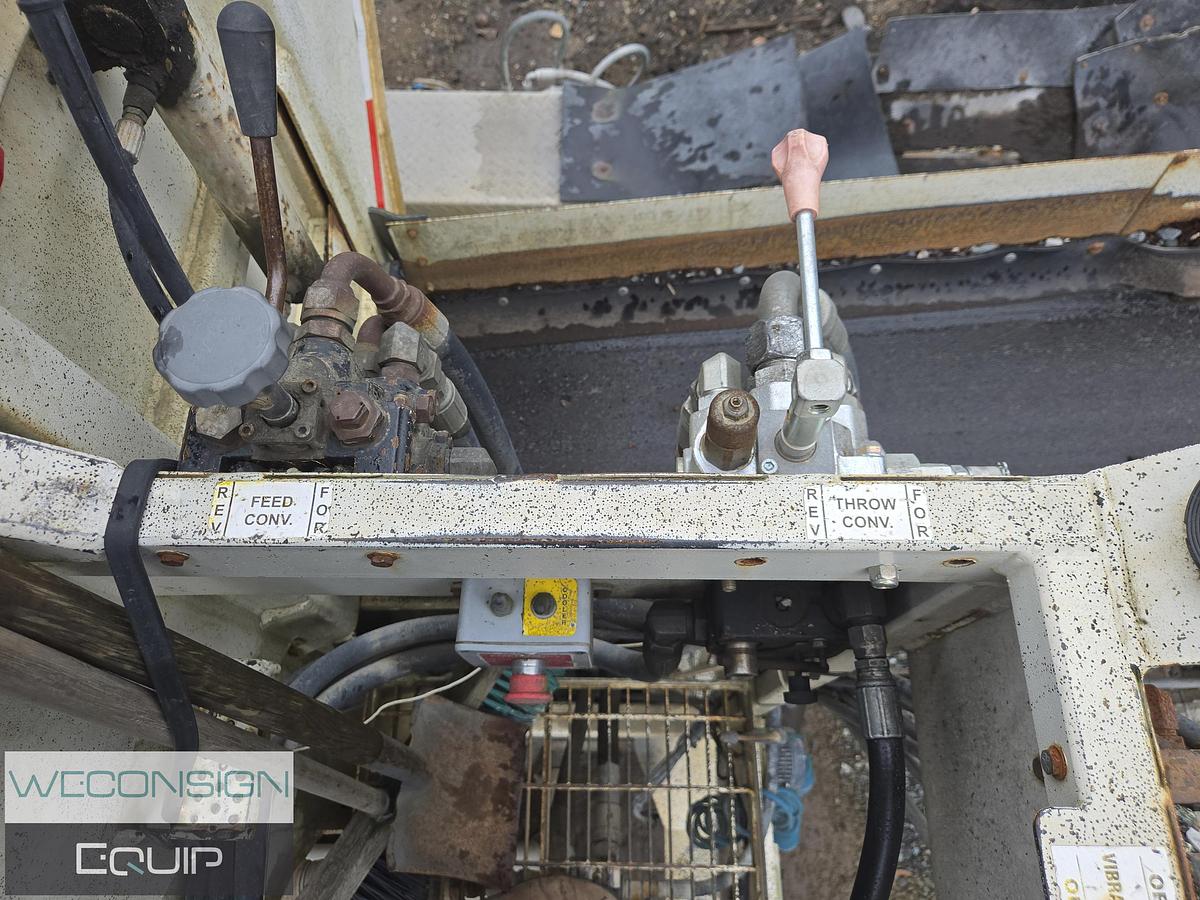 Used 2008 Kenworth T800 Tri Drive Stone Slinger