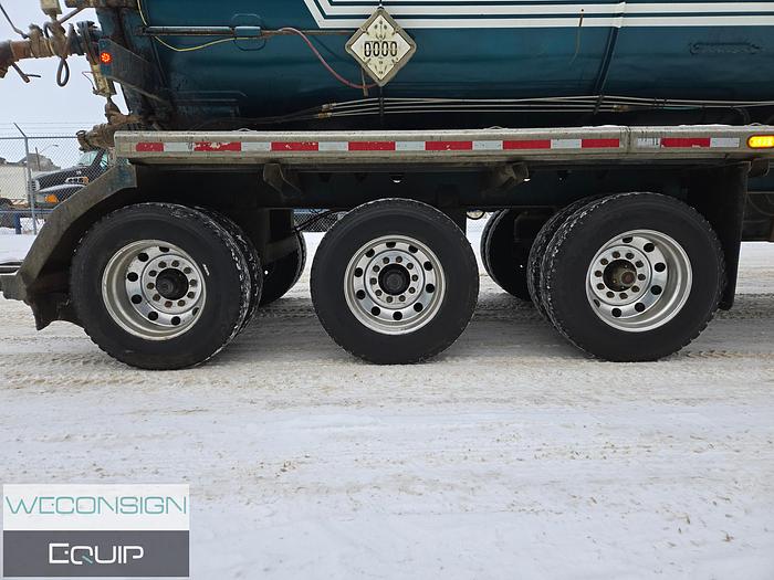 Used 2015 Western Star Tri-Drive Custom Vac Semi Vac