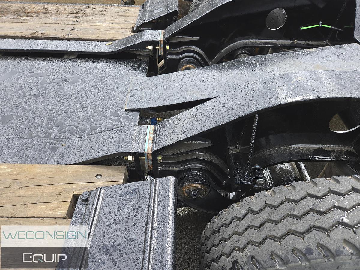 Used 2005 K-Line 60 Ton Lowbed Trailer and Jump Jeep