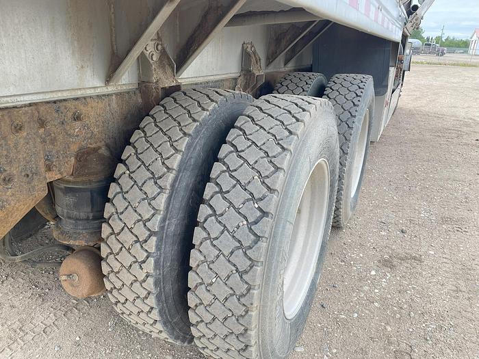 Used 1996 Kenworth T800 Pressure / Fuel Steam/Pressure Truck