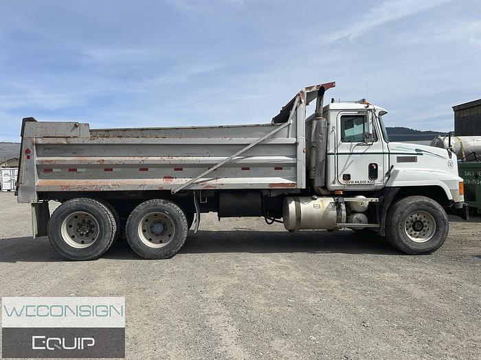 Used 1998 Mack CH Dump/Gravel