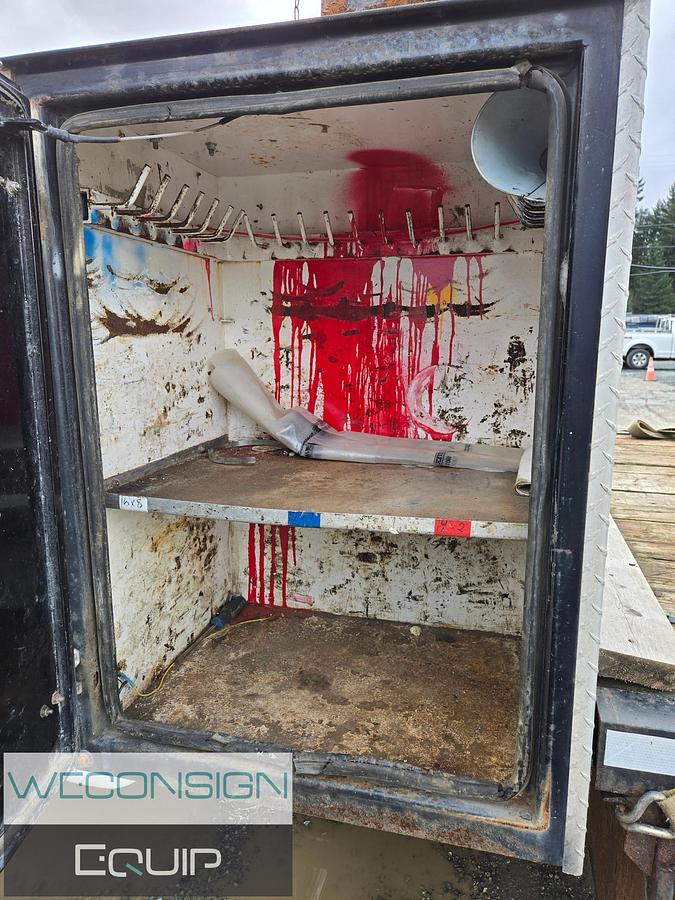 Used 2006 Ford F450 XL Flat Deck Knuckle Boom Truck