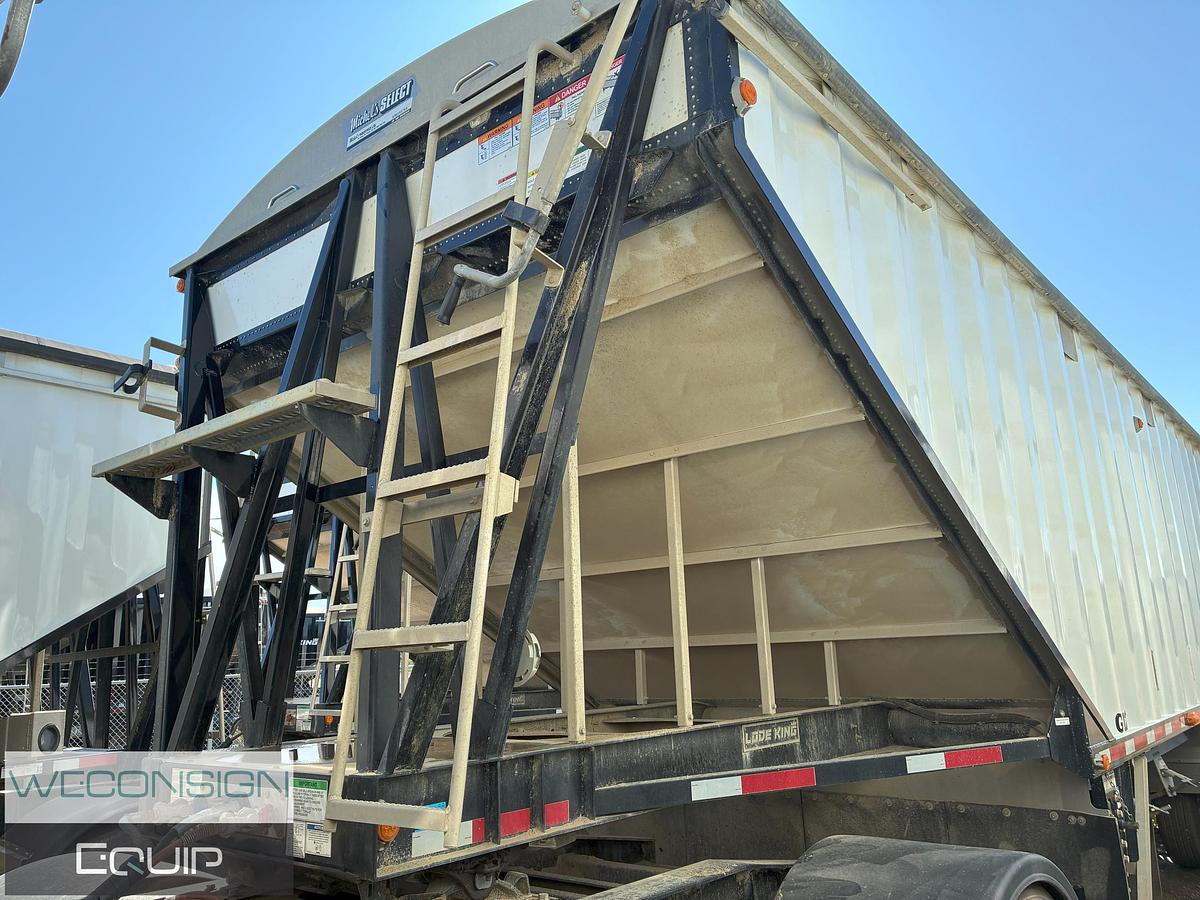 Used 2024 Lode King Super B Grain Trailer