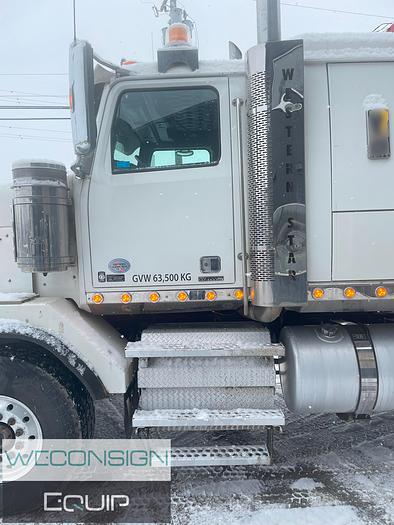Used 2020 Western Star 4900XD Tri Drive Heavy Haul Truck Tractor