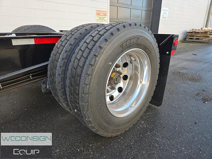 2025 Pacesetter Single Axle 3.78M Fish Mouth Booster