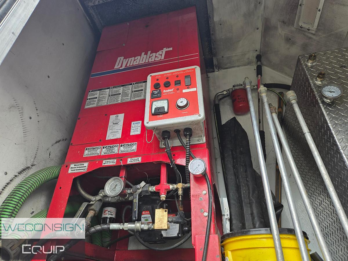 Used 2020 Peterbilt 567 Tri Drive Hydro Excavator