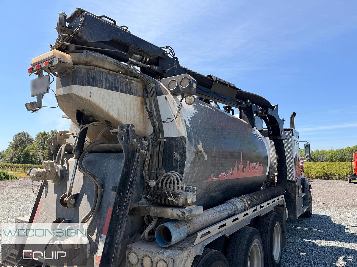 Used 2019 Western Star 4700SF Vacuum Excavator Truck