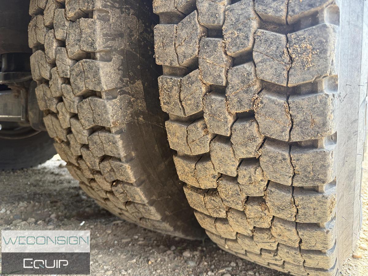 Used 2019 Kenworth T800 Air Vac