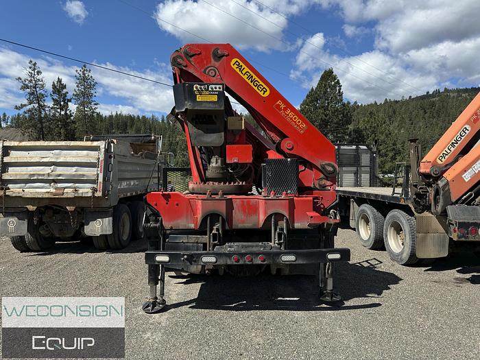 Used 2009 Kenworth T800 Boom/Crane Truck 