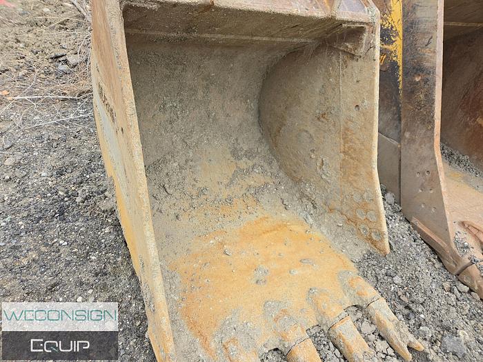 Used 2019 John Deere 300G Excavator