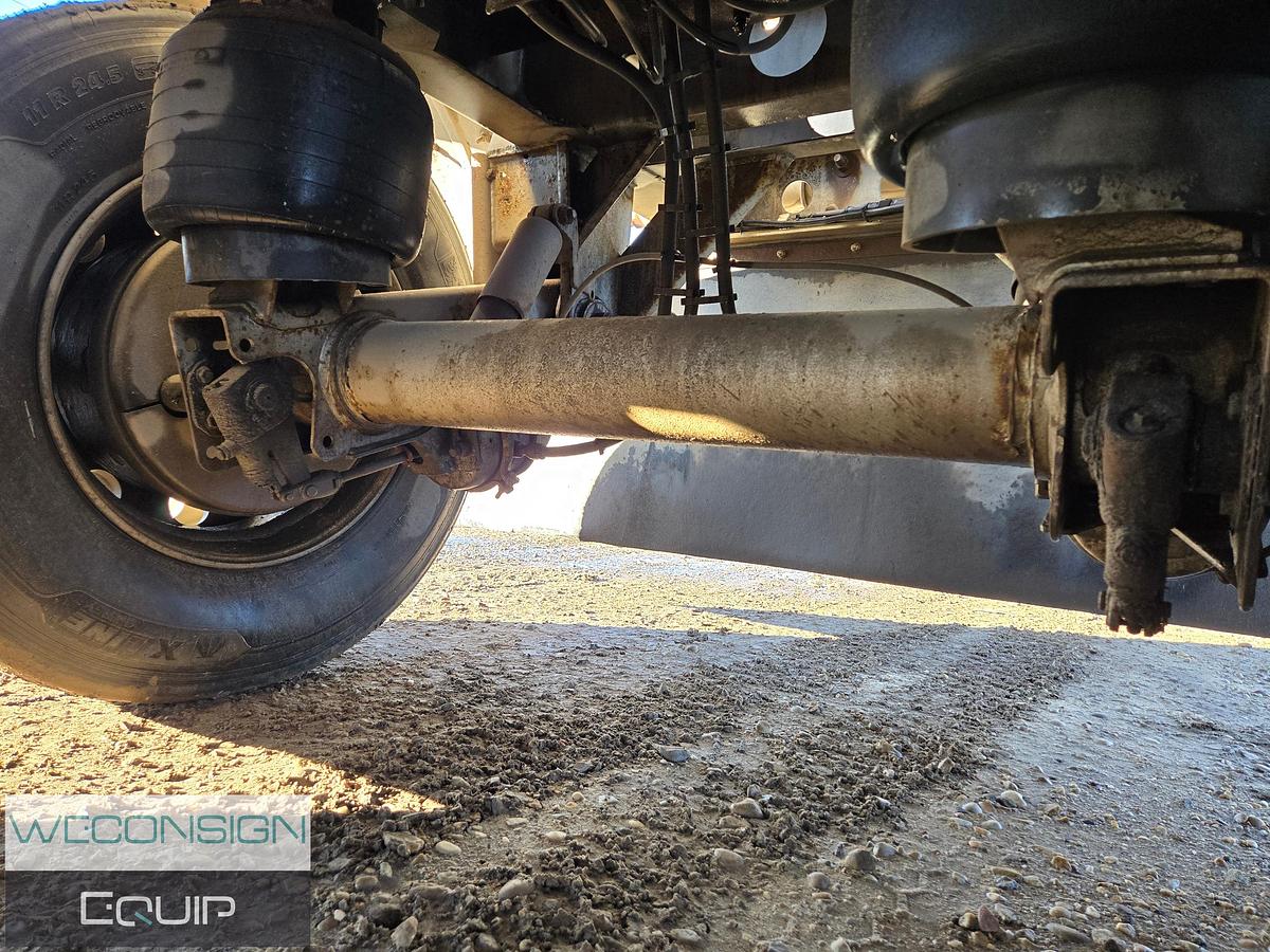 Used 2015 Dragon 38M3 Stainless Silver