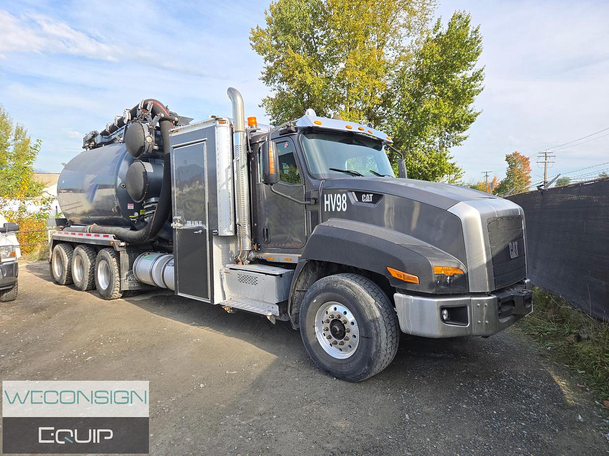 Used 2015 CAT CT660L SBA