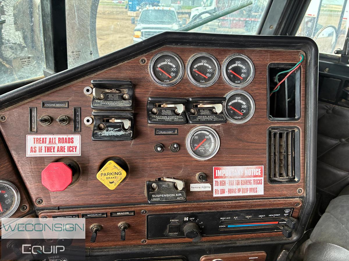 Used 2005 Freightliner FLD120SD Snubbing Rig Truck