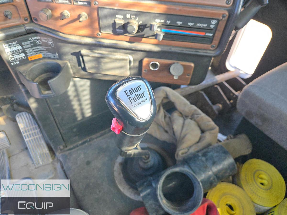 Used 2009 Freightliner FLD120SD Picker Truck