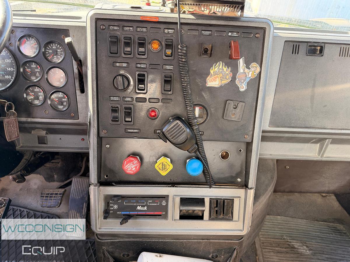 Used 1995 Mack CL713 TA Dump Truck