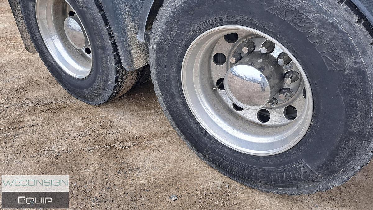 Used 2016 Freightliner Cascadia 125 Evolution Sleeper Truck Tractor