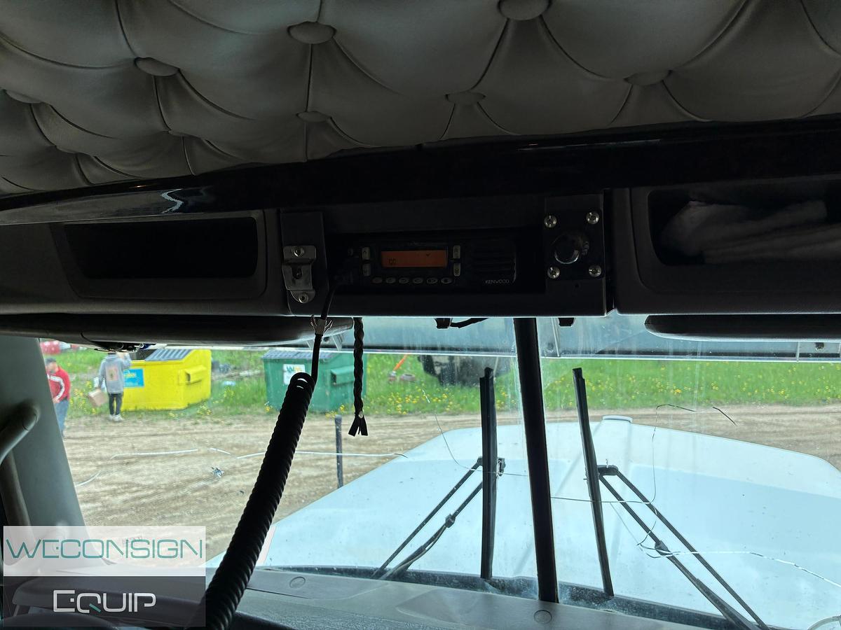 Used 2014 Kenworth C500 Winch Truck