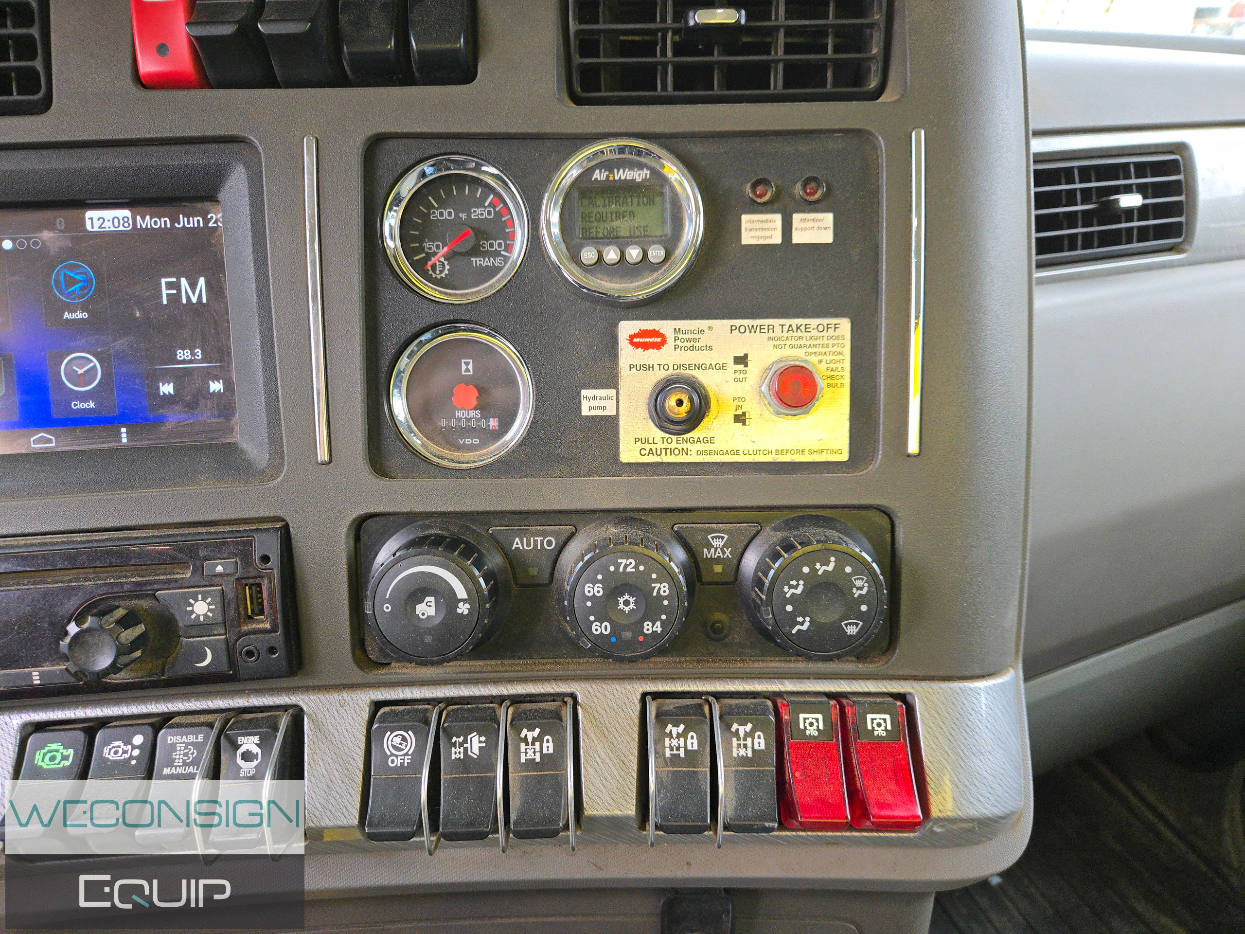 Used 2017 Kenworth T800 Tandem Axle Air Vac