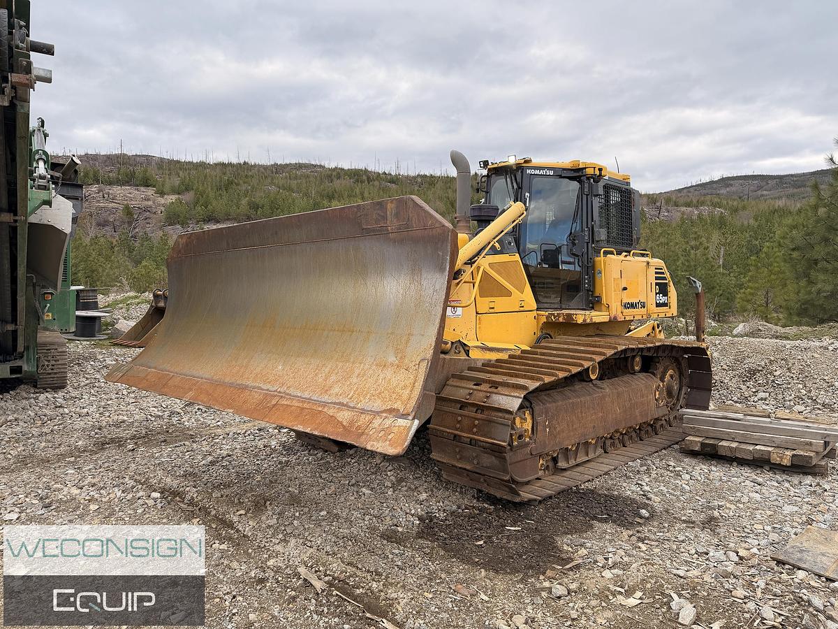 Used 2014 Komatsu D65i Dozer