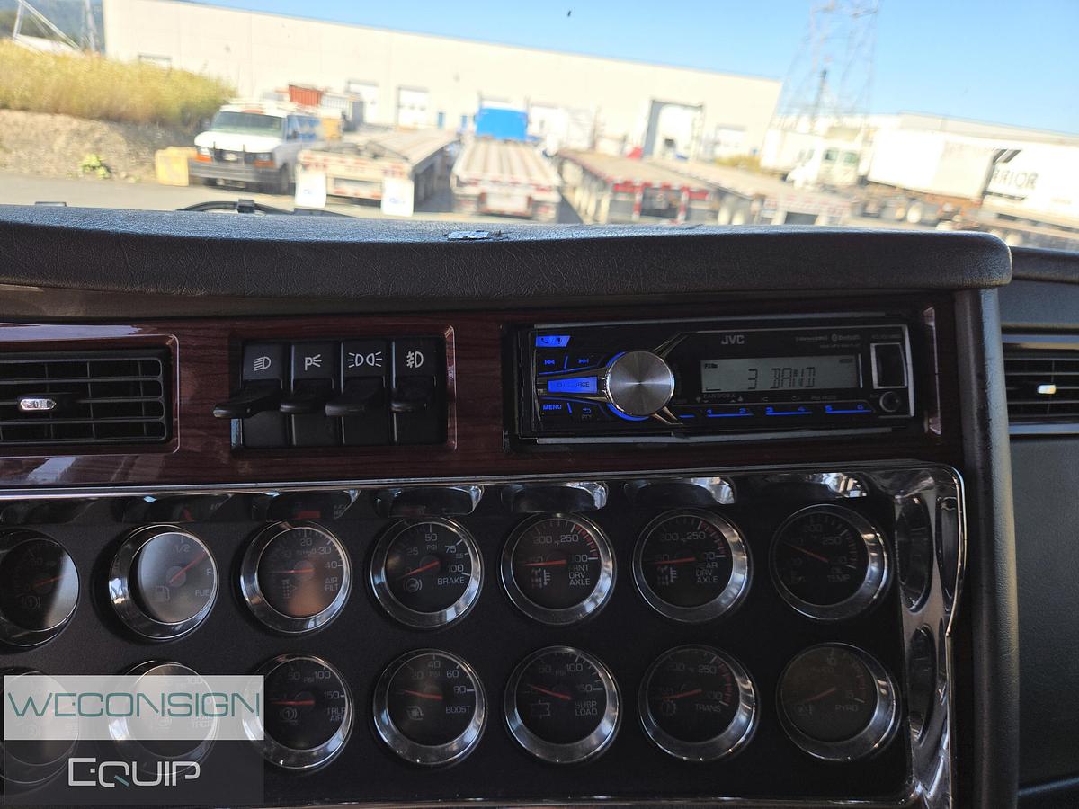 Used 2007 Kenworth T800 TA Lowbed Truck/ Tractor