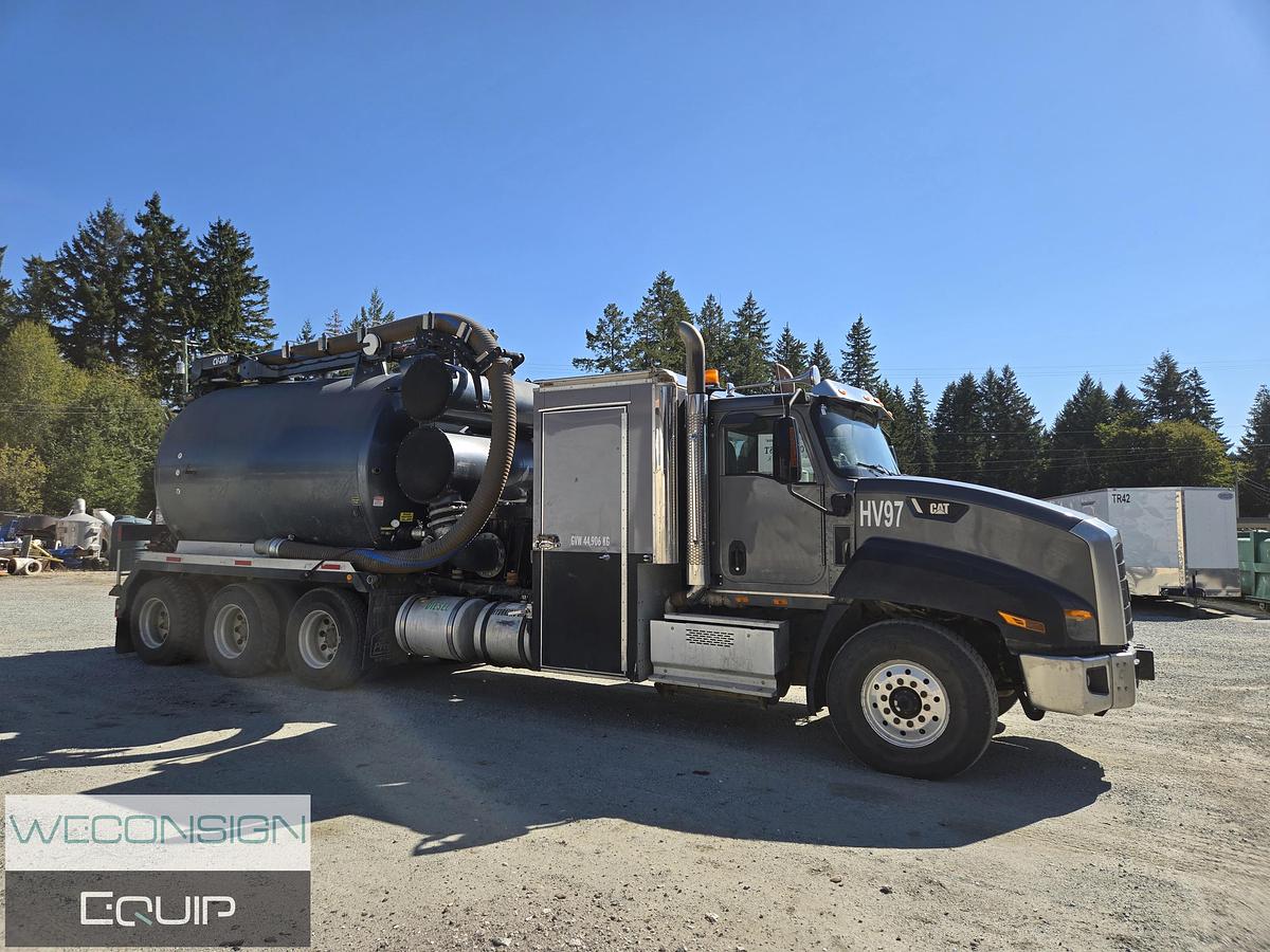 Used 2015 CAT Hydro Excavator