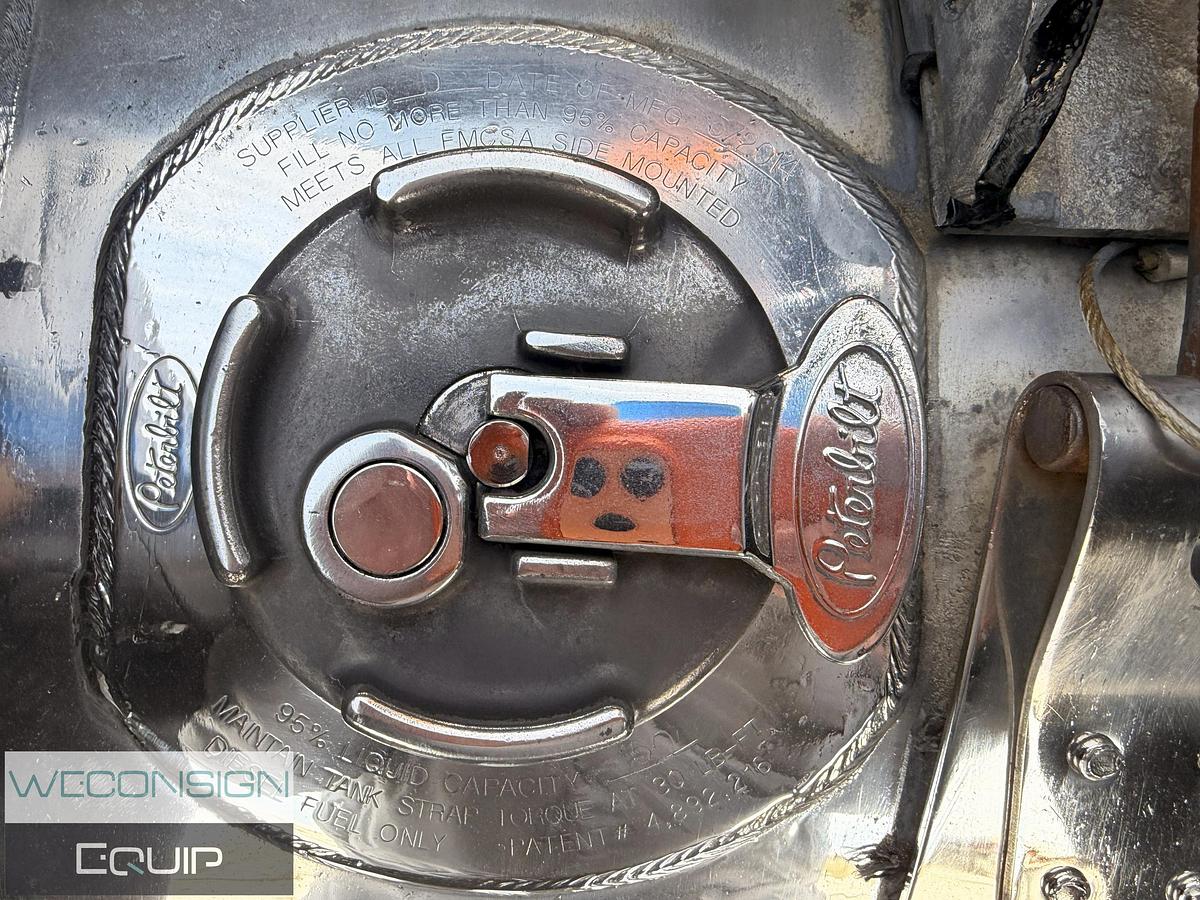 Used 2015 Peterbilt 367