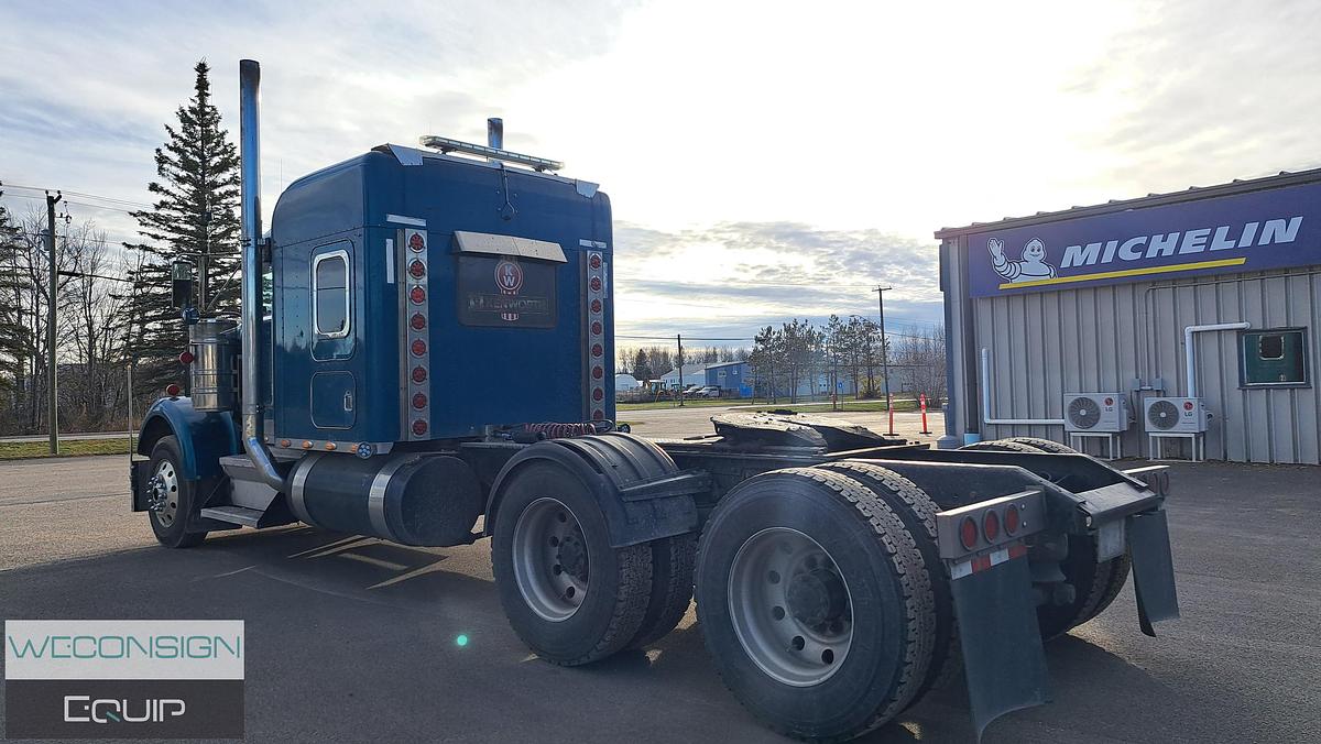 Used 2001 Kenworth W900B