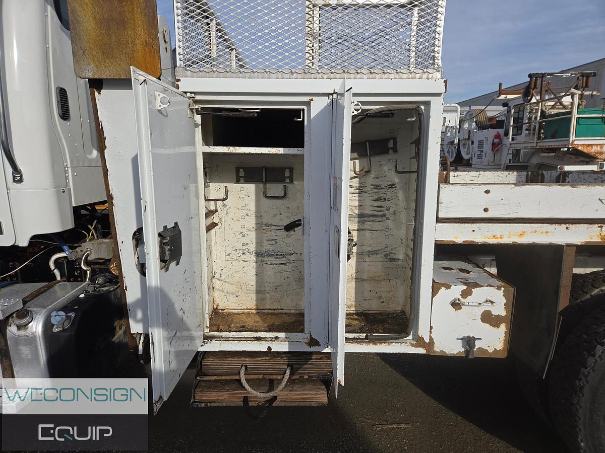 Used 2013 Freightliner 114SD TA Digger Truck