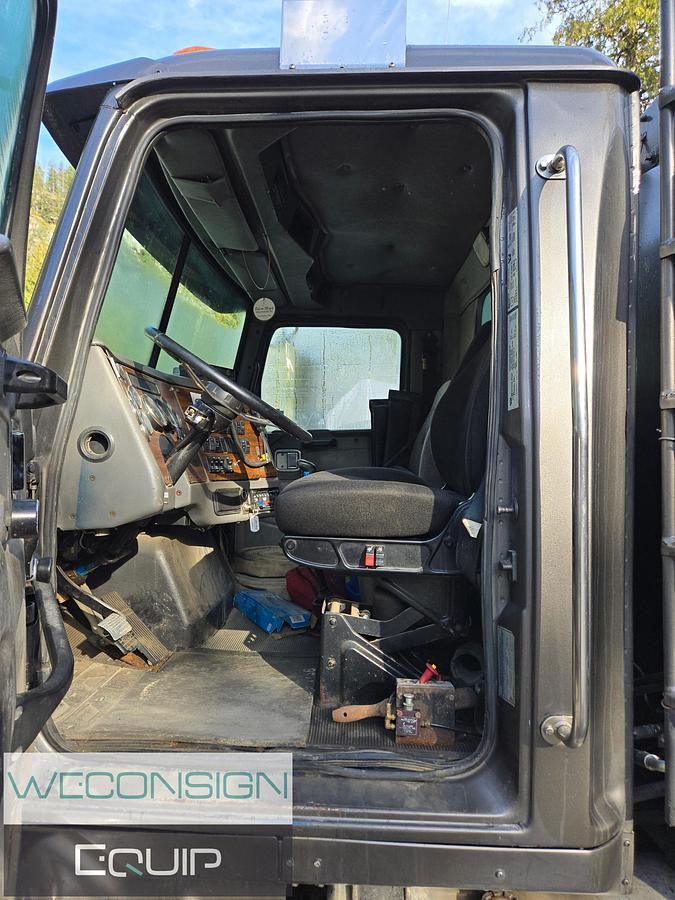 Used 1999 Western Star 5864S TA Water Truck