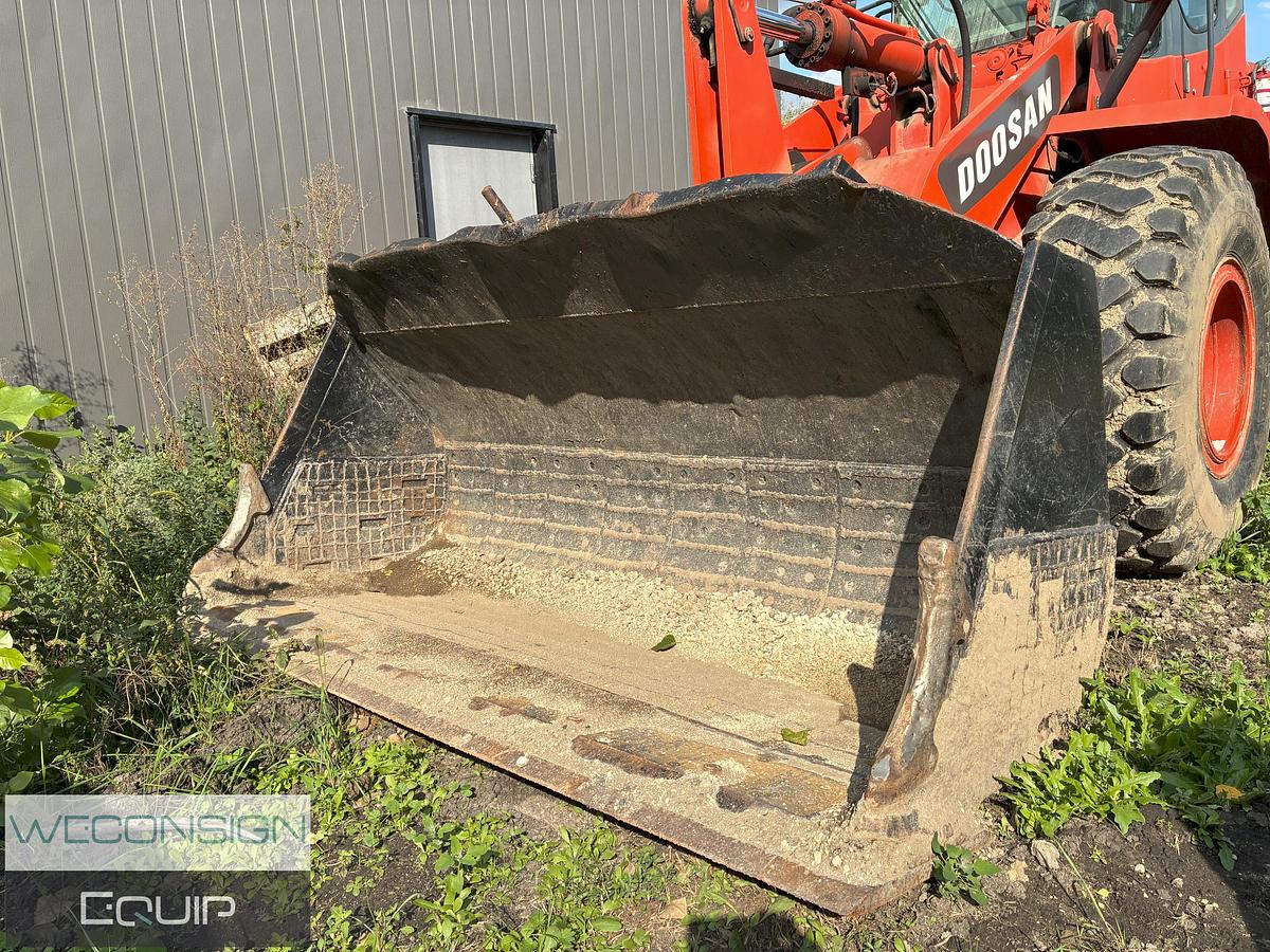 Used 2014 Doosan DL250A Wheel Loader