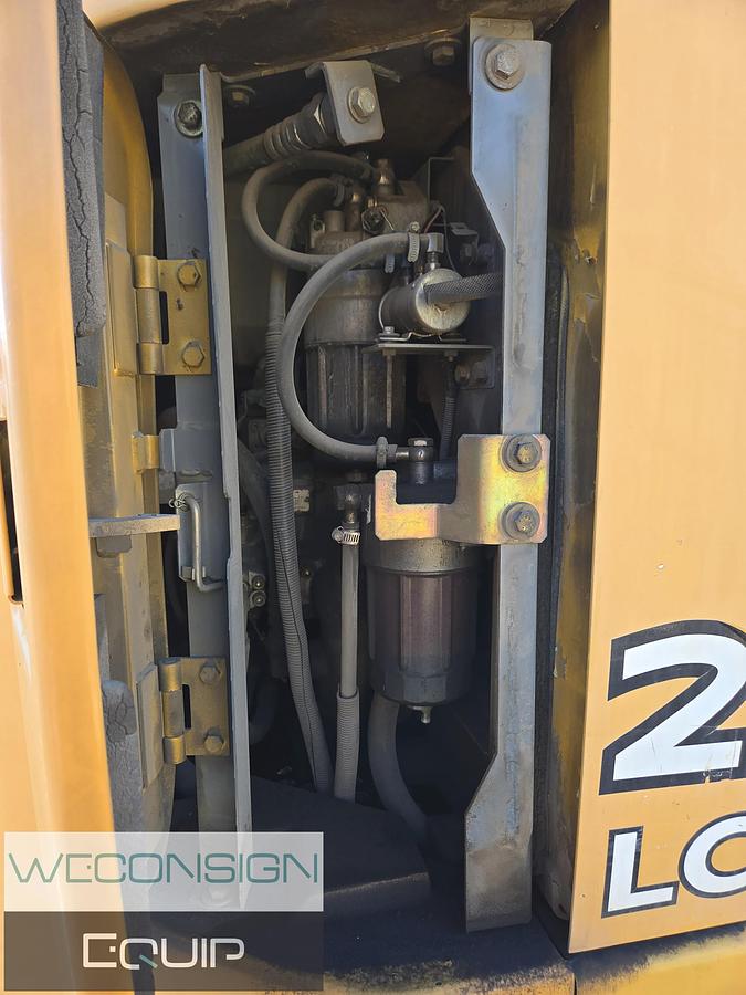 Used 2011 John Deere 225D LC