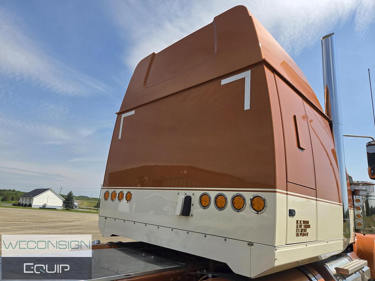 Used 2023 Western Star 4900EX Sleeper Truck Tractor