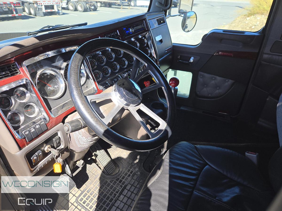 Used 2007 Kenworth T800 TA Lowbed Truck/ Tractor