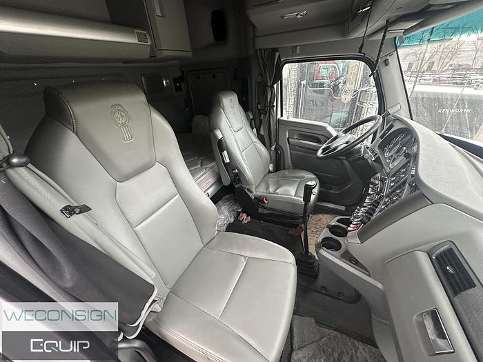 Used 2018 Kenworth T880
