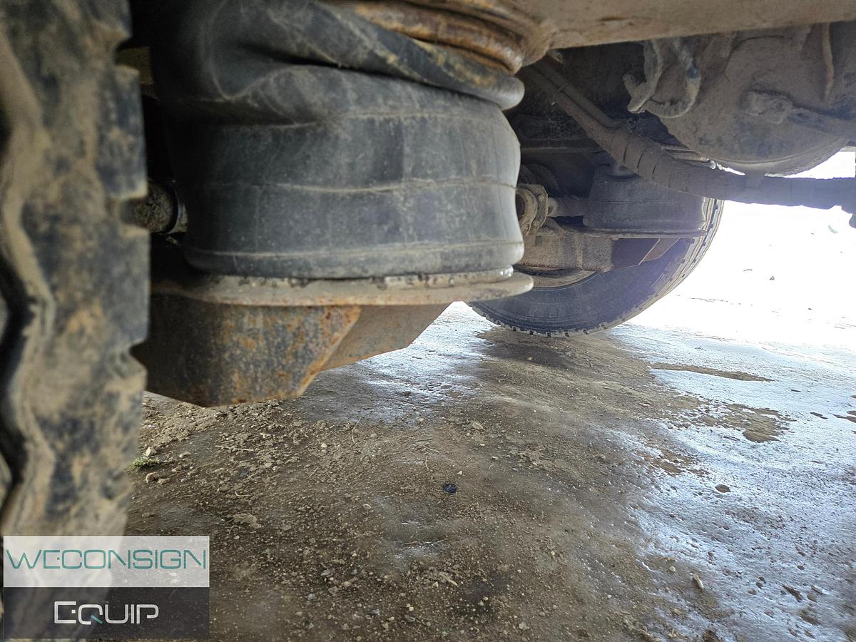 Used 2003 Knight 40T Scissorneck Lowbed