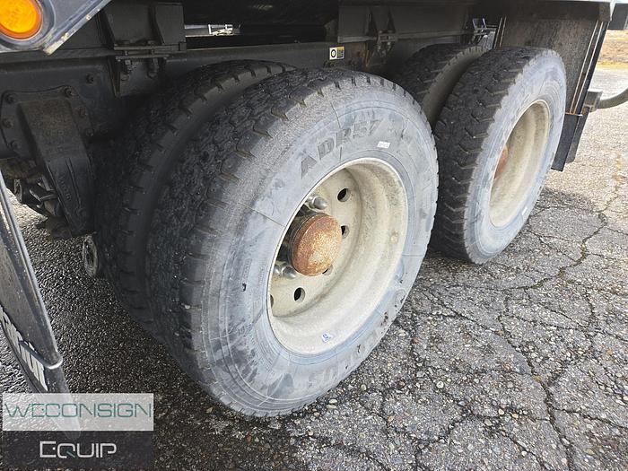 Used 2020 Peterbilt 348 TA Water Truck