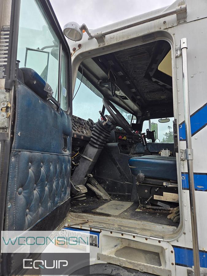 Used 1989 Kenworth K100E Cabover