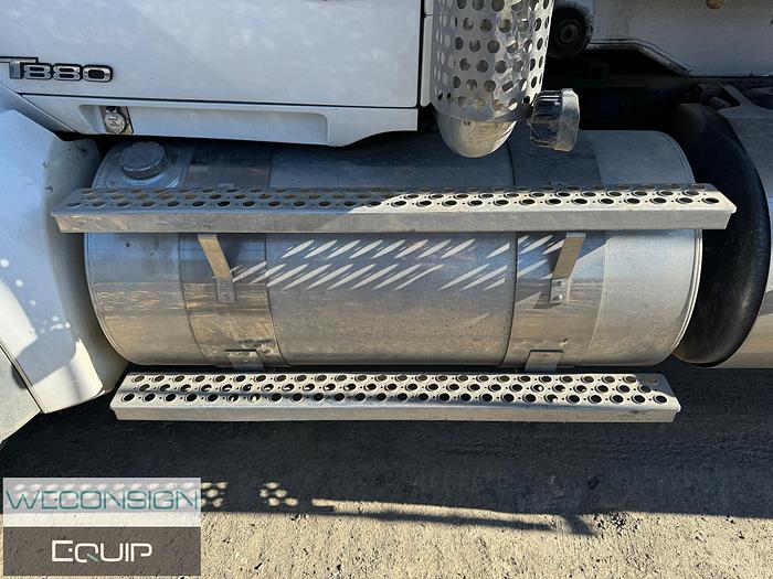 Used 2017 Kenworth T880 Dump/Gravel