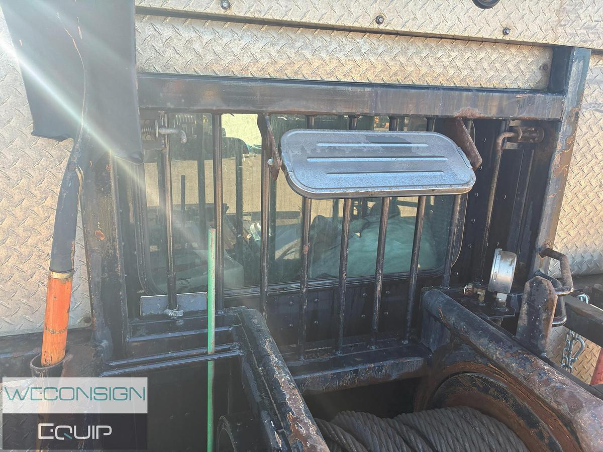 Used 2016 Peterbilt 367 Winch Truck
